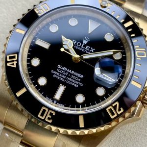Rolex Submariner Yellow Gold Steel Black Dial