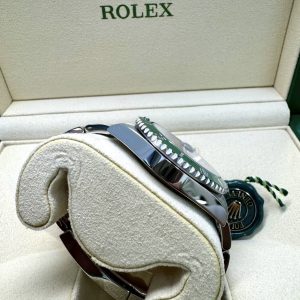 Replica Submariner Green