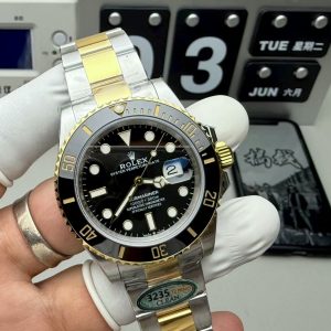 Rolex Submariner Yellow Gold Steel Black Dial