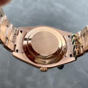 ky-Dweller 326235 Black Dial Rose Gold