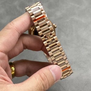 ROLEX DAY DATE 40 ROSE GOLD