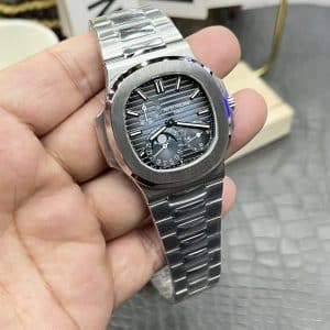 Patek Philippe Nautilus 40mm 5712-1A-001