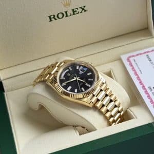 Black Baguette Dial