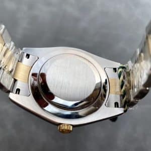 Sky-Dweller Two-Tone Green Dial 42mm