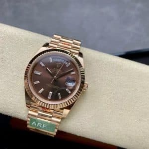 18K Rose Gold ay-Date 40 228235
