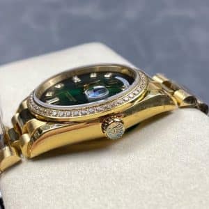 Rolex Day-Date 40 Green Diamond Dial