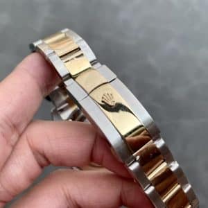 Sky-Dweller Two-Tone Green Dial 42mm