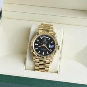 Black Baguette Dial