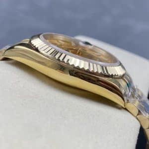 Sky-Dweller 326938 Champagne Dial