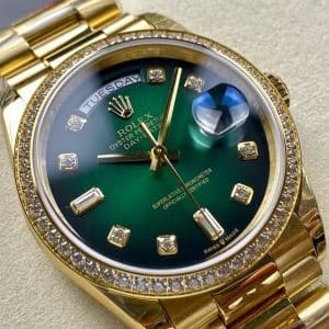 Rolex Day-Date 40 Green Diamond Dial