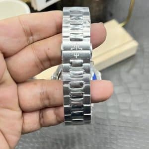 Patek Philippe Nautilus 40mm 5712-1A-001