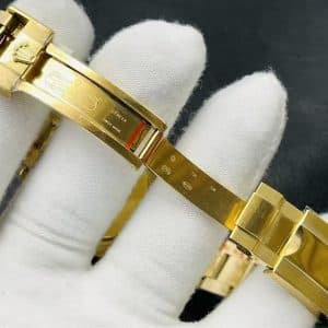 Yellow Gold Champagne Dial