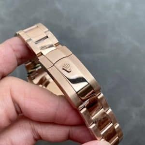 ky-Dweller 326235 Black Dial Rose Gold