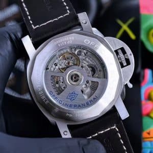 Replica Panerai image