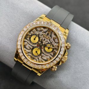 Custom Super Clone Gold Daytona – Diamond Pattern Dial × Baguette Bezel × Black Rubber Style (China, Custom Workshop)