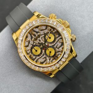 Custom Super Clone Gold Daytona – Diamond Pattern Dial × Baguette Bezel × Black Rubber Style (China, Custom Workshop)