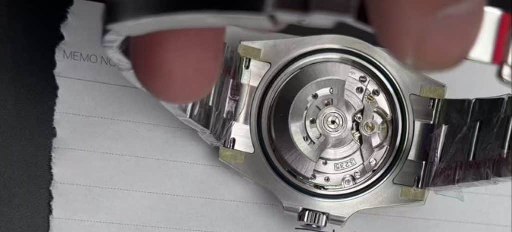 VSF 3235 Movement