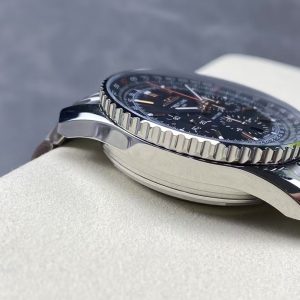Breitling Navitimer Chronograph Super Clone – BLS Factory Silver Case Black Dial on Steel Bracelet