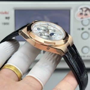 Super Clone Vacheron Constantin Overseas Perpetual Calendar Ultra-Thin 41.5mm Rose Gold Silver Dial Leather Strap 8F Factory