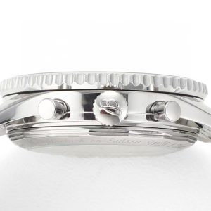 Breitling Navitimer Super Clone – GR Factory V2 Steel Case Silver-White Dial on Extendable Steel Bracelet