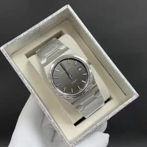 Super Clone Vacheron Constantin Historiques 222 37mm Black Dial Steel Case Integrated Bracelet OP Factory