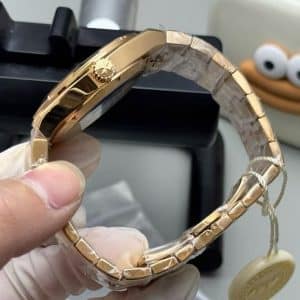 Super Clone Vacheron Constantin Overseas 41mm Blue Dial Rose Gold Stainless Steel Integrated Bracelet QC Factory