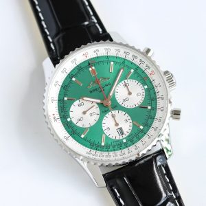 Breitling Navitimer Super Clone – F1 Factory Stainless Steel Green Dial White Sub-Dials on Black Leather