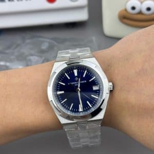 Super Clone Vacheron Constantin Overseas 41mm Blue Dial Stainless Steel Integrated Bracelet 8F Factory