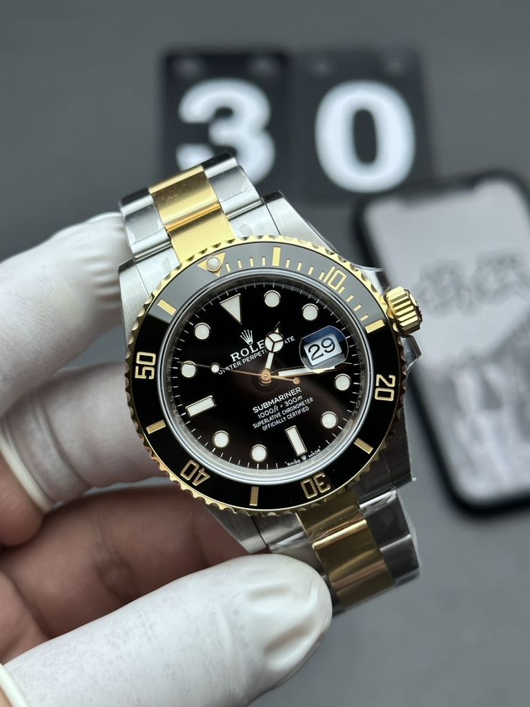 Submariner clean factory