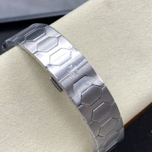 Super Clone Vacheron Constantin Historiques 4200H/000A-B755 37mm Black Dial Steel Case Integrated Bracelet TW Factory