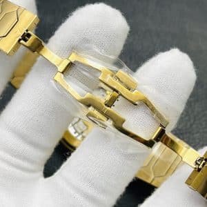 Super Clone Vacheron Constantin Historiques 222 37mm Gold Dial Yellow Gold Case Integrated Bracelet V9 Factory