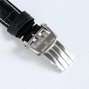 Breitling Navitimer Super Clone – F1 Factory Stainless Steel Silver Dial Black Sub-Dials Red Slide Rule on Black Leather