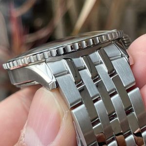 Breitling Navitimer Super Clone – BLS Factory Silver Case Green Dial Edition
