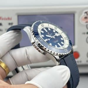 Super Clone Breitling Superocean 44 Blue Dial Cream Ring Blue Bezel with Blue Rubber Strap from BLS Factory China Replica Edition