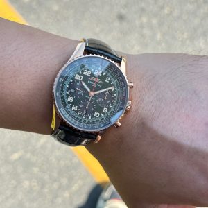 Breitling Navitimer Super Clone – BLS Factory Rose Gold Case Black 24-Hour Dial on Black Leather