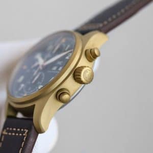 IWC Pilot Chronograph Spitfire Bronze IW387902 Green Dial Super Clone – JL Factory Replica (De-Homogenized)